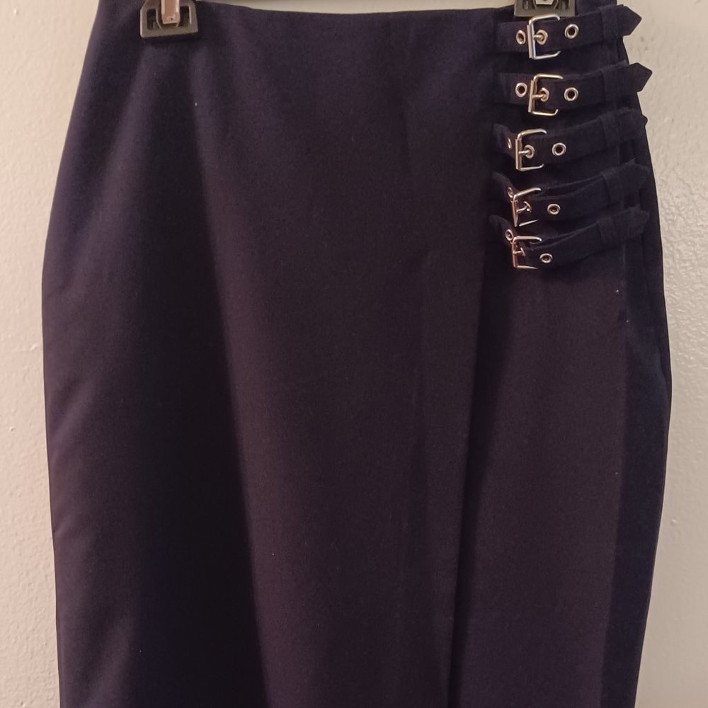 Worthington Black Buckle Side Detail Skirt Size 6